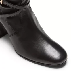 Fratelli Rossetti Magenta boot in black leather|^ Boots